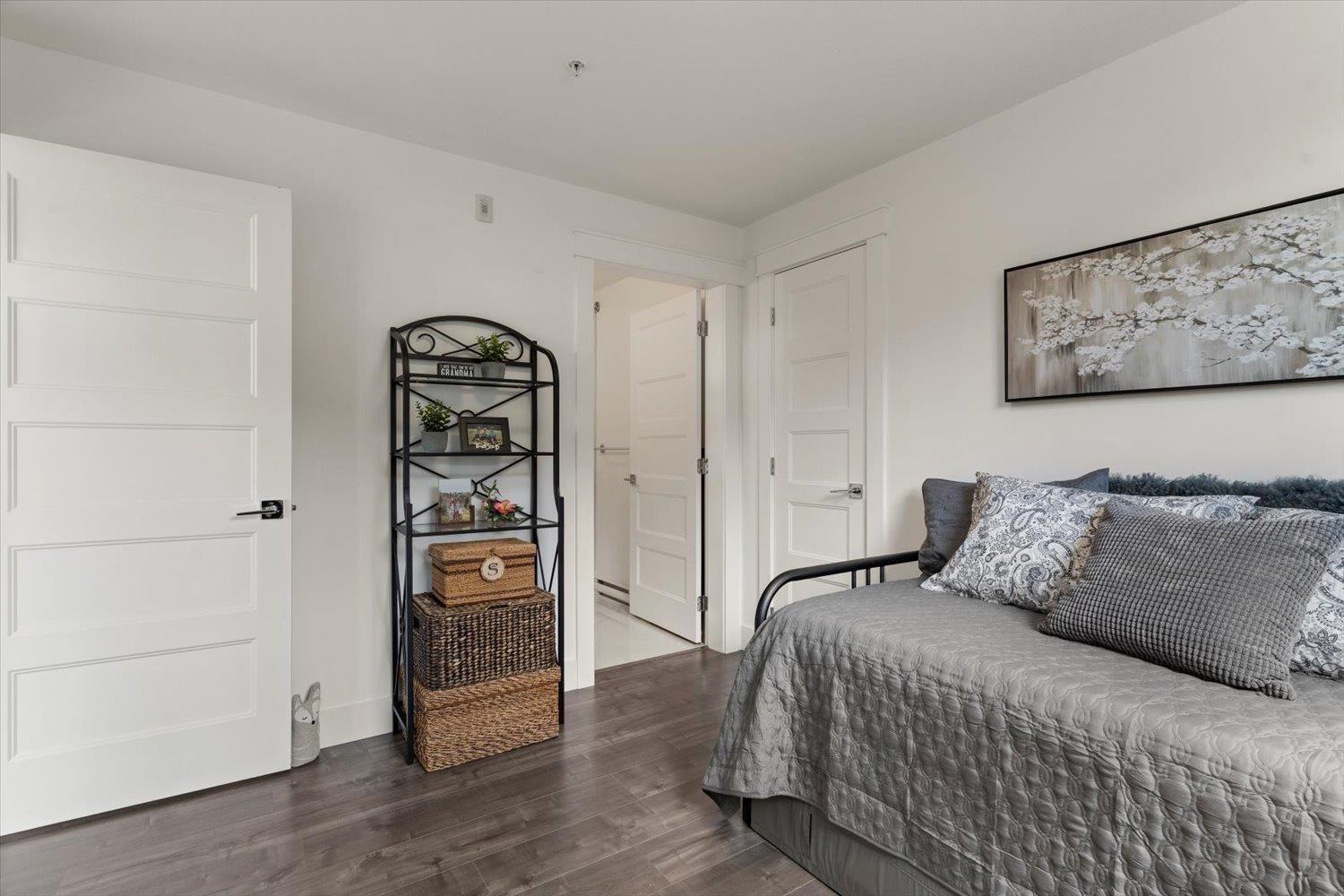 204 5384 TYEE LANE, Garrison Crossing — photo 35