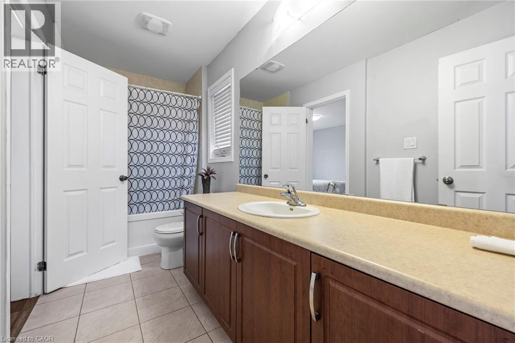 20 GILLESPIE Drive — photo 17