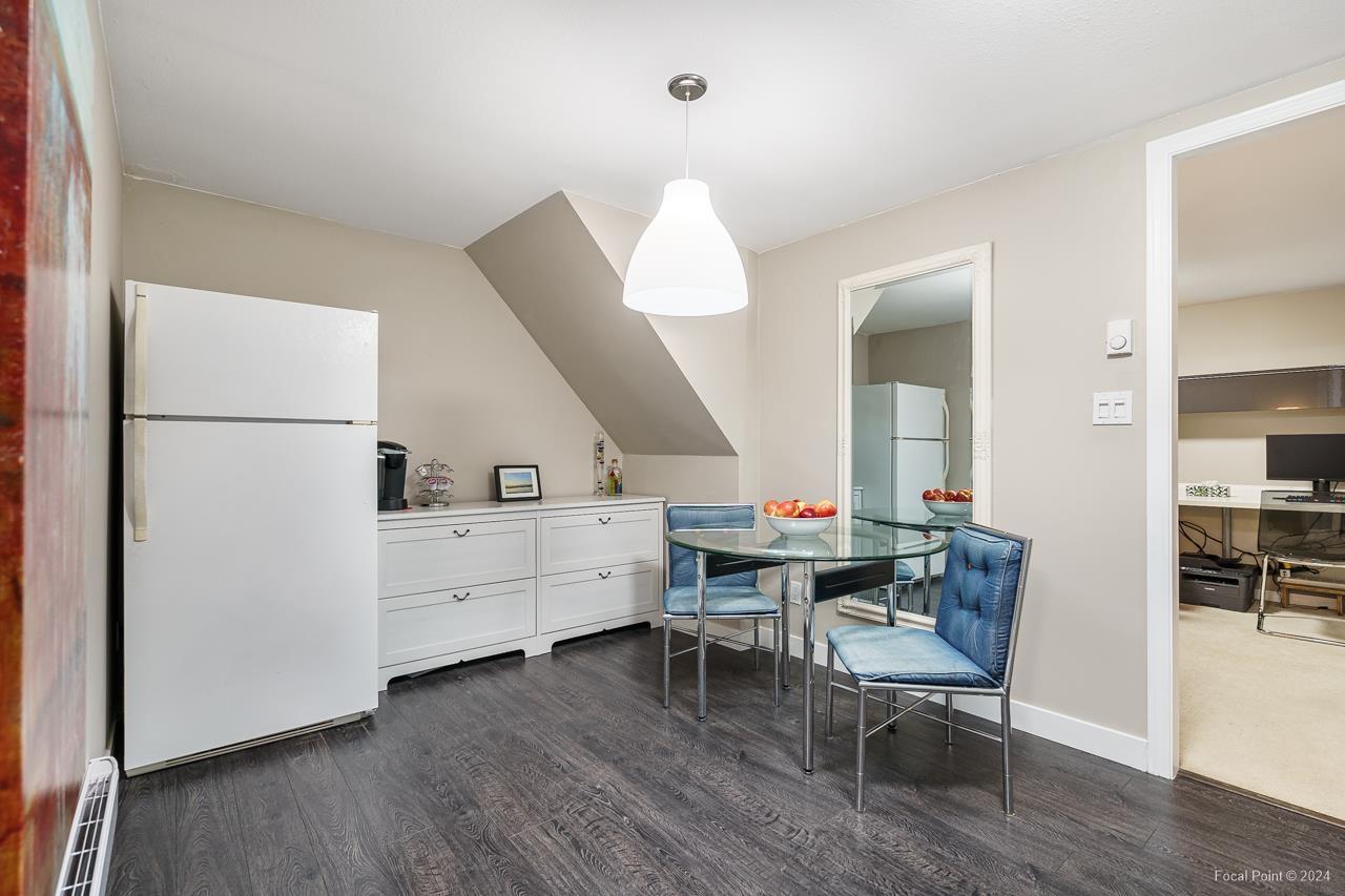 11230 82 Avenue, Delta