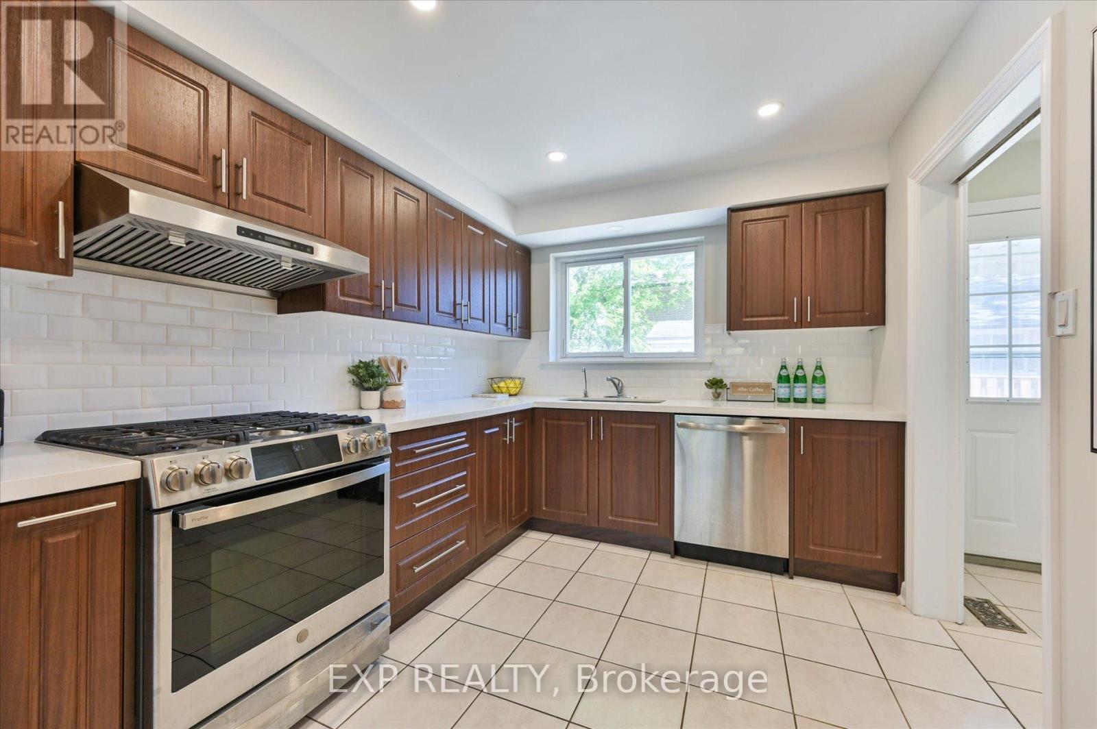 38 LOGANDALE ROAD - 10