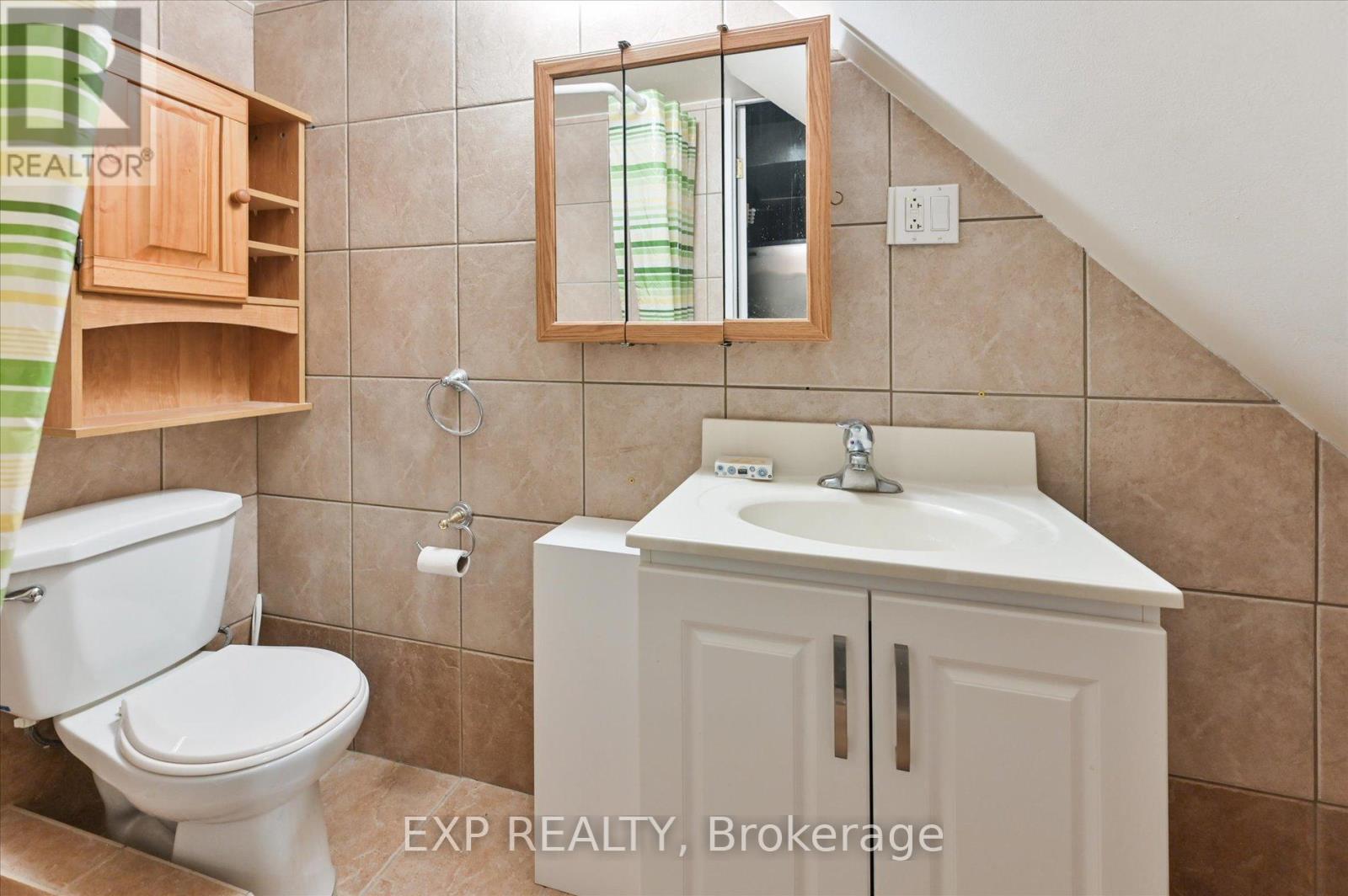 38 LOGANDALE ROAD — photo 33