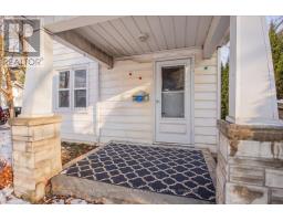 24 Maple Street, Aurora, ON L4G1K9 Photo 15