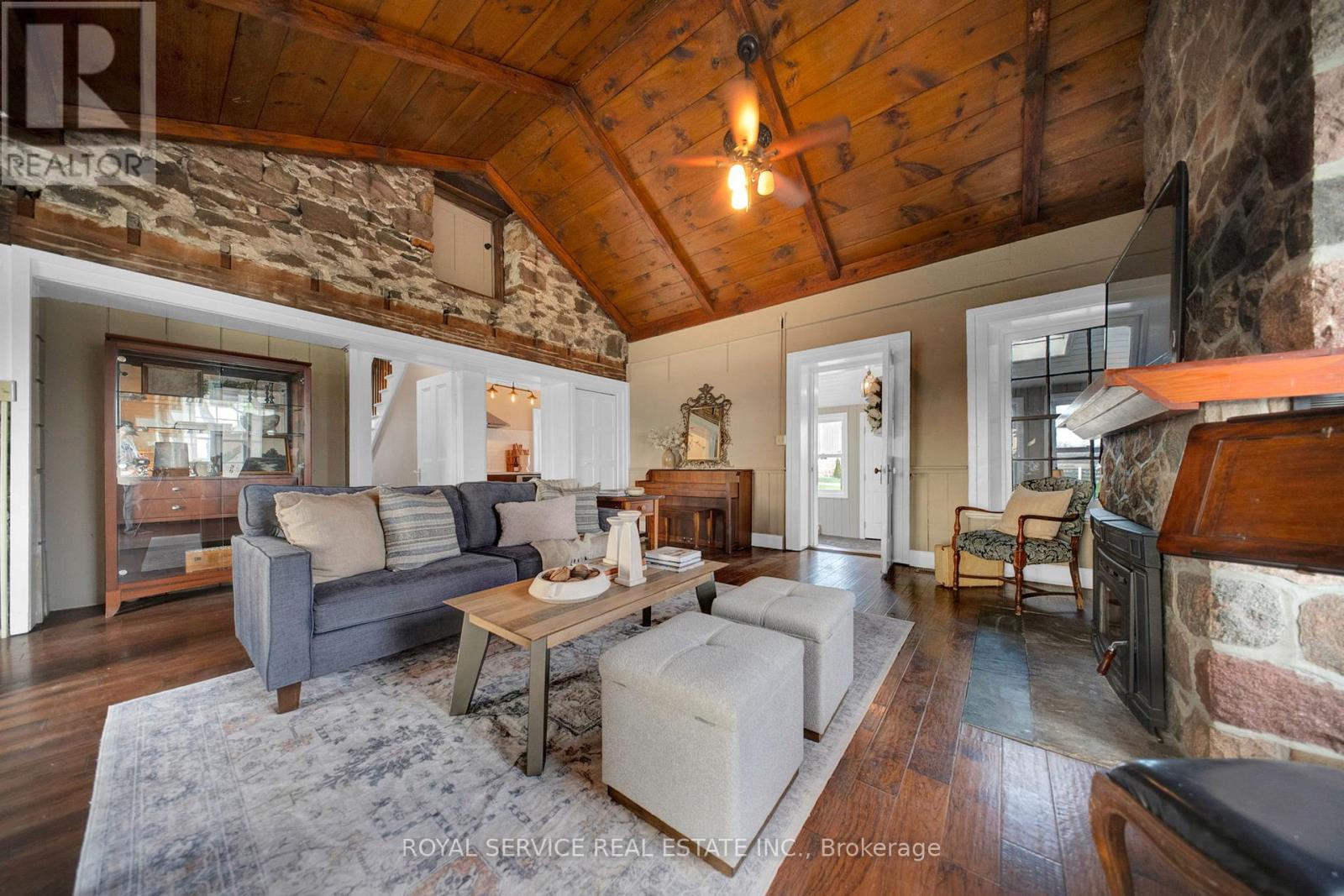 Family room with soaring vaulted ceiling