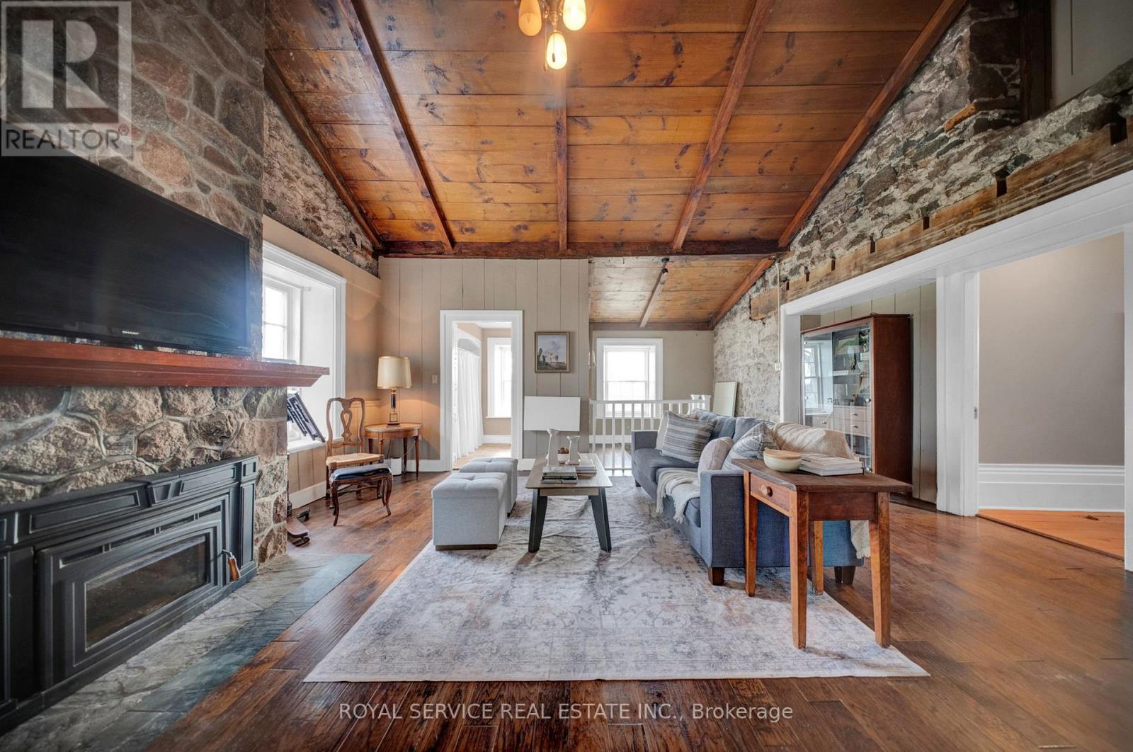 Access to  kitchen, mudroom, bathroom, bsmt & more
