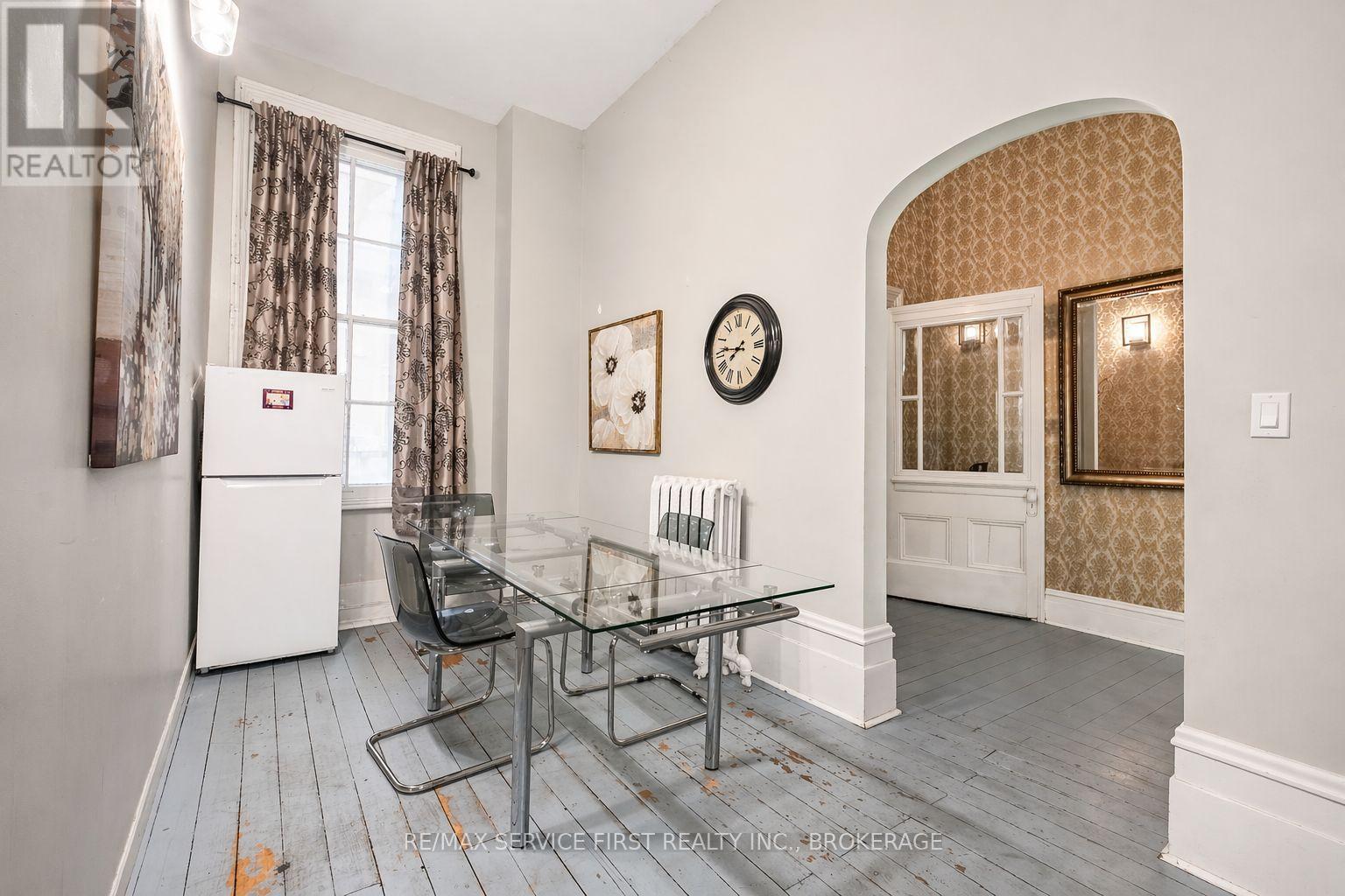 94 SYDENHAM STREET — photo 8
