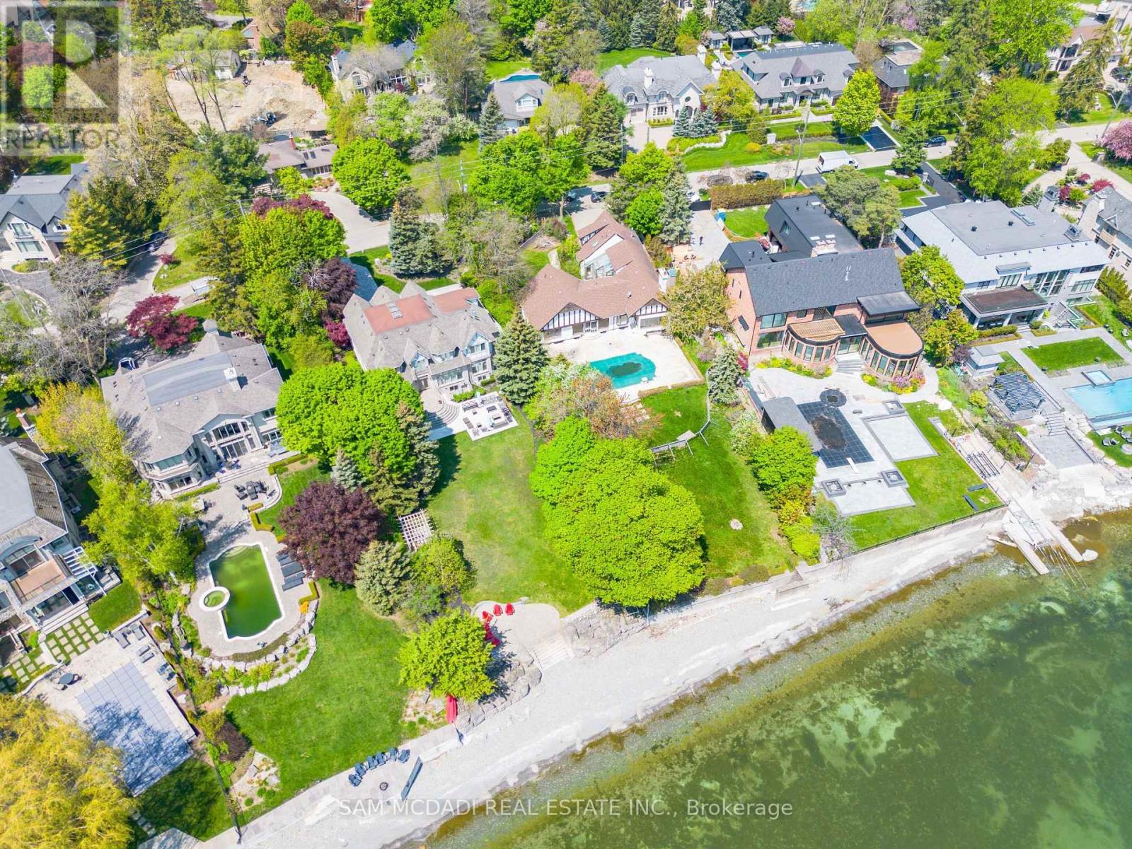 1588 WATERSEDGE ROAD - 17