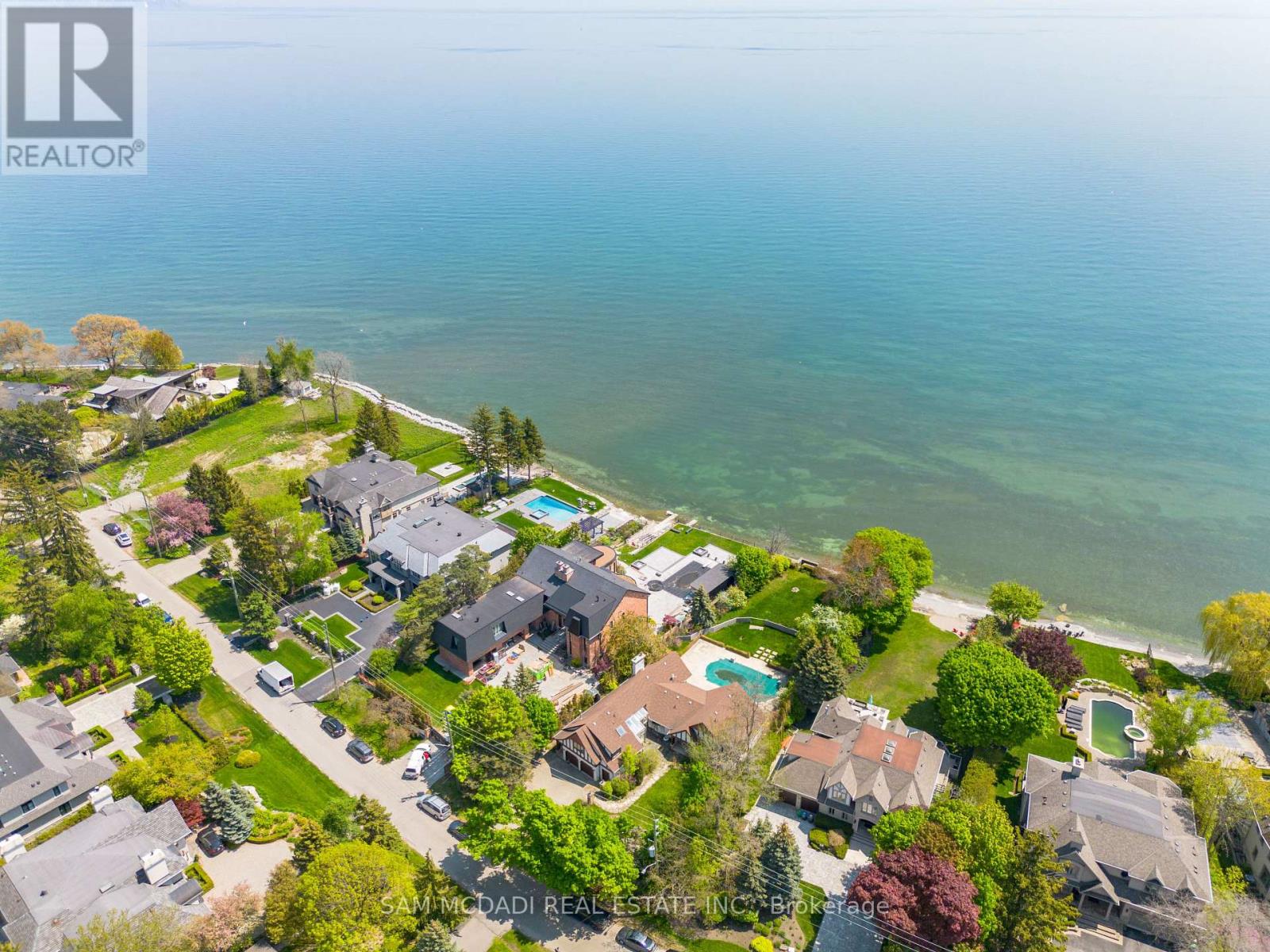 1588 WATERSEDGE ROAD - 18