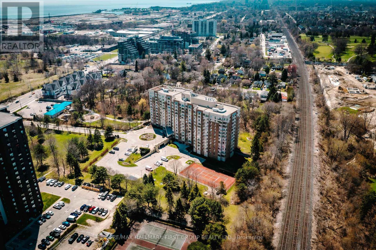 1012 - 1485 LAKESHORE ROAD E — photo 44