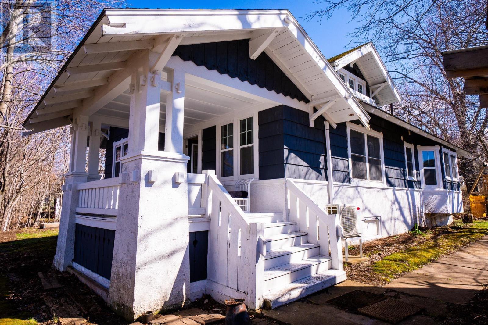 35 King Street - photo 2
