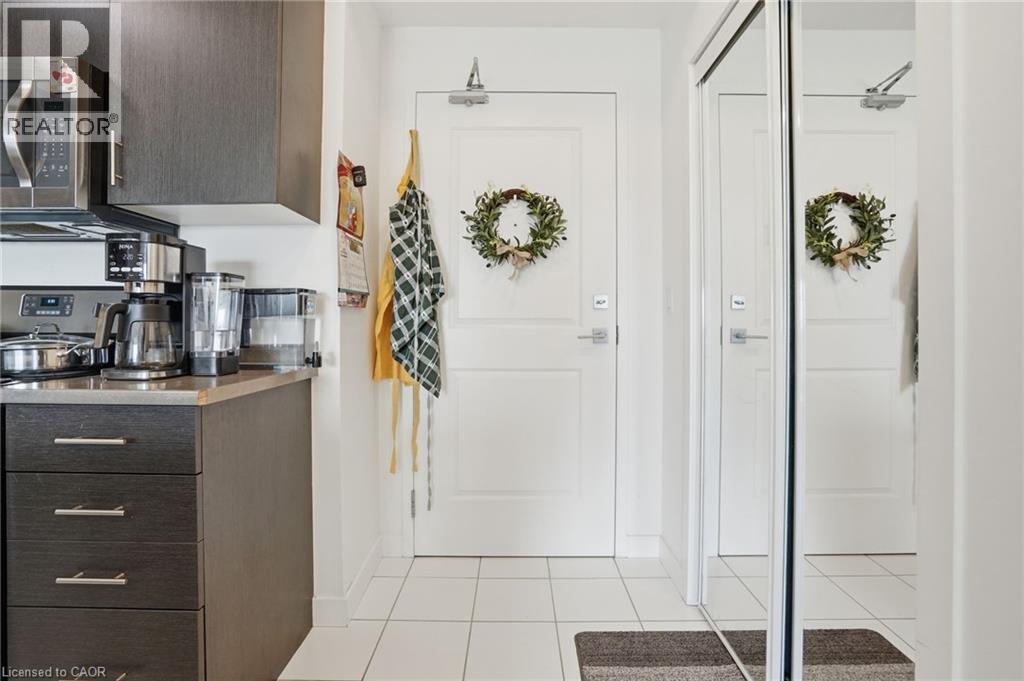 2490 OLD BRONTE Road Unit# 720, Oakville, Ontario, L6M0Y5 — Photo 8