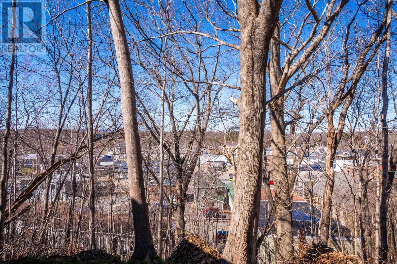 35 King Street — photo 45