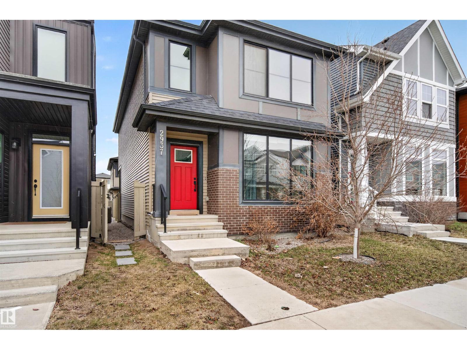 2937 COUGHLAN GR SW, Edmonton