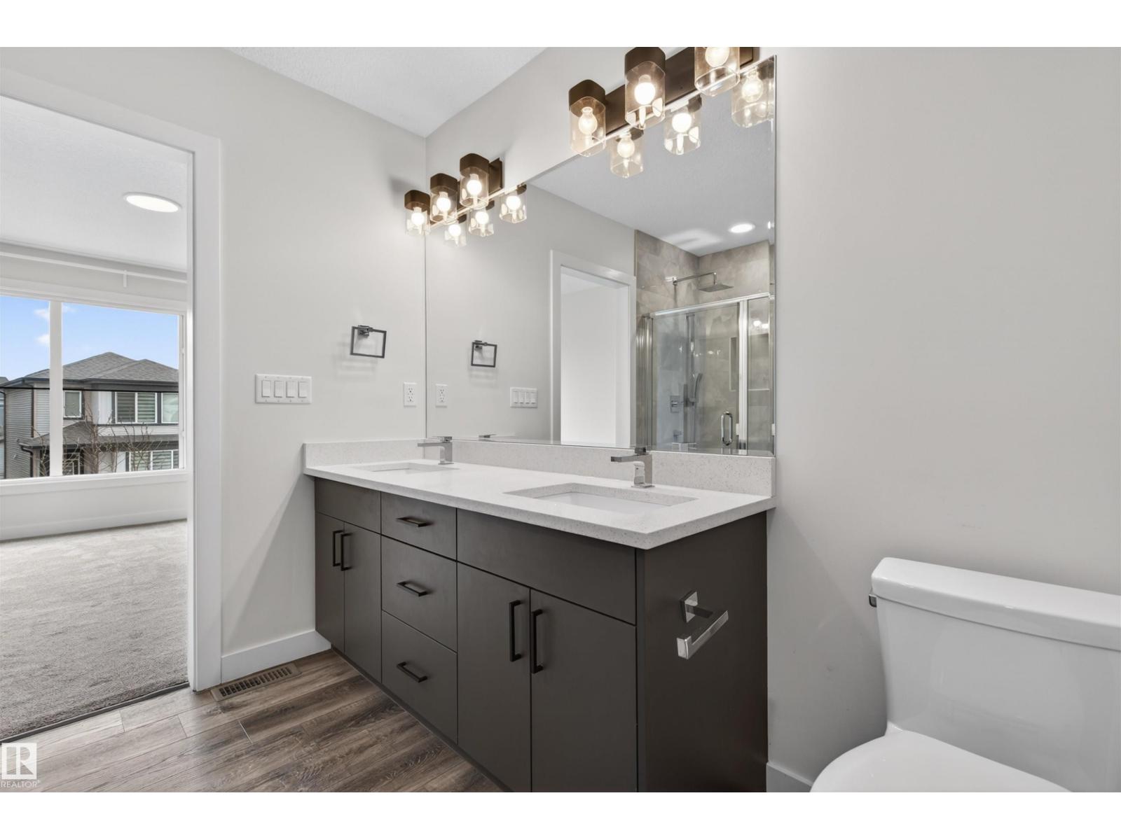 2937 COUGHLAN GR SW, Edmonton