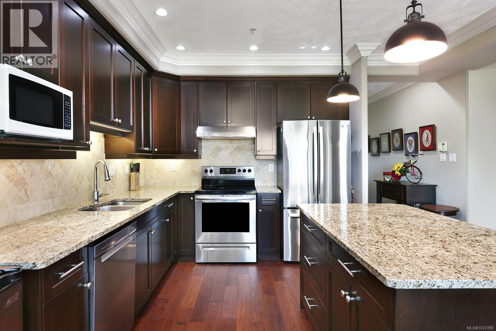 #435 3666 Royal Vista Way - 13