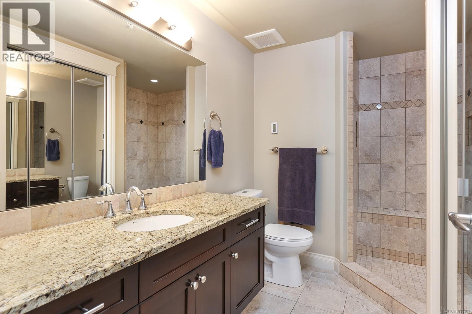 #435 3666 Royal Vista Way - 21