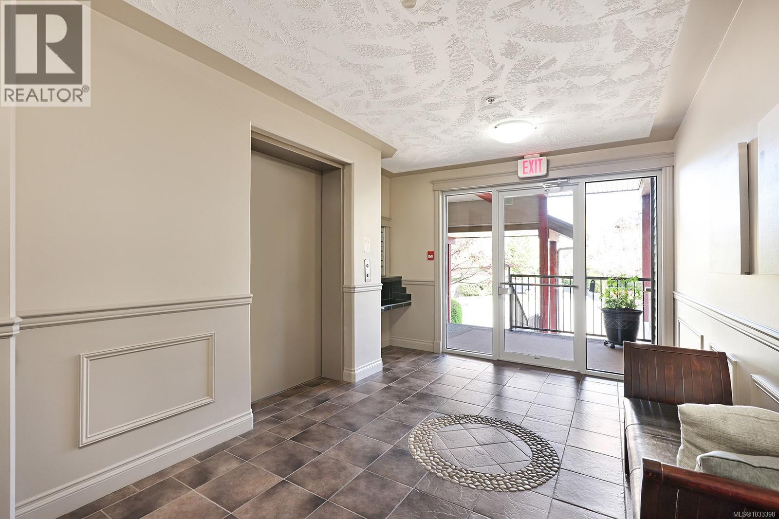 #435 3666 Royal Vista Way - 6