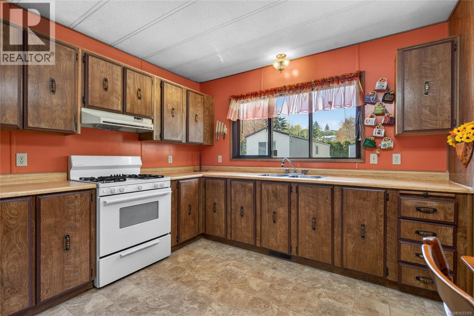 #19 951 Homewood Rd - 9