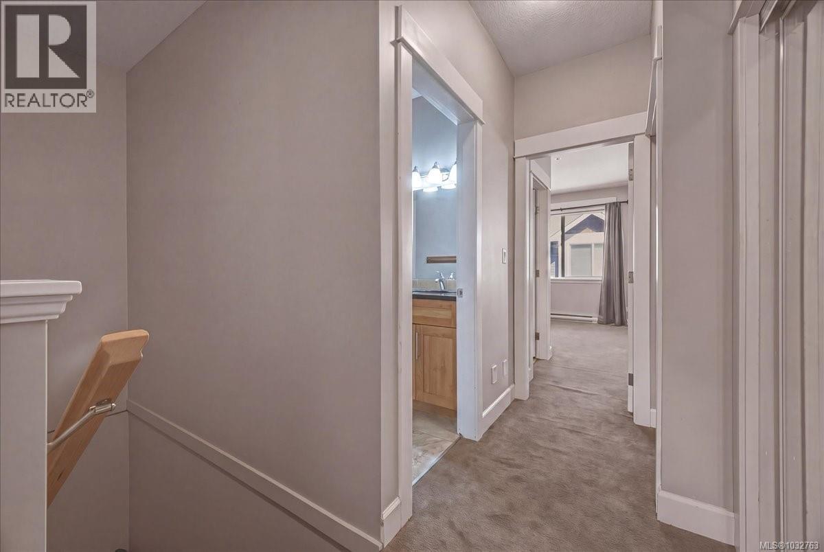 #112 6057 DOUMONT Rd - 10