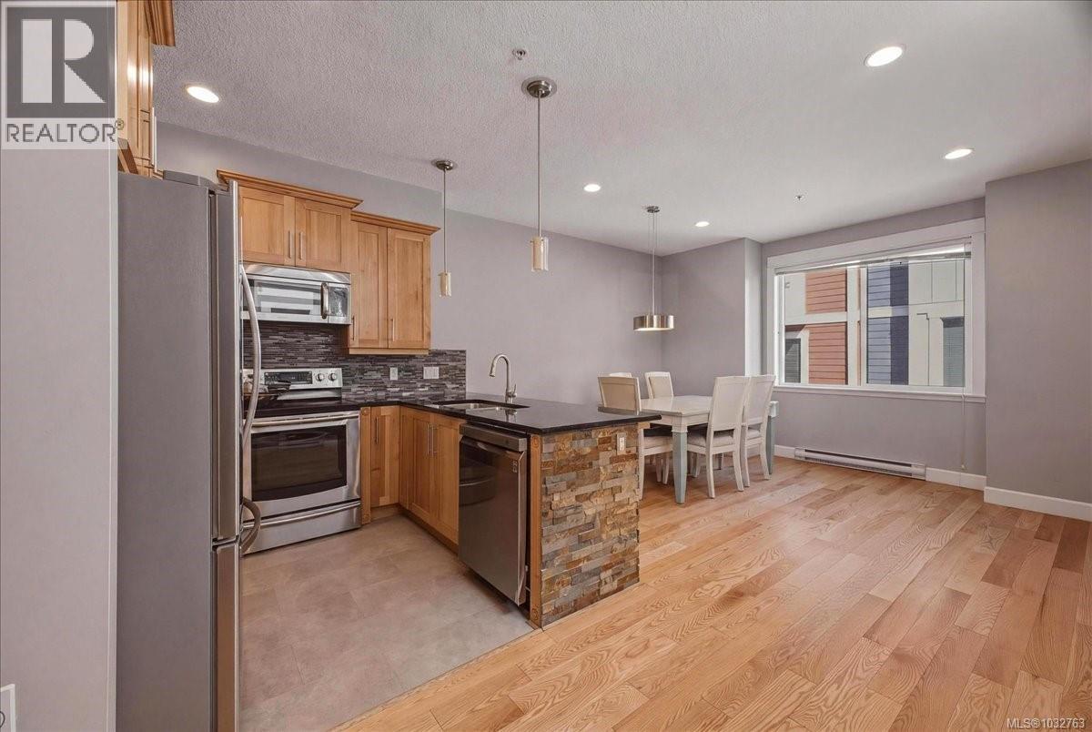 #112 6057 DOUMONT Rd - 2