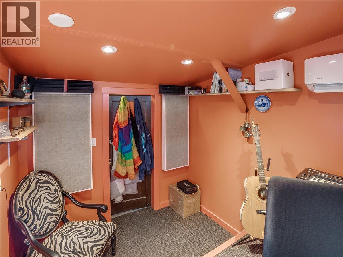 519 Carbonate Street - 82