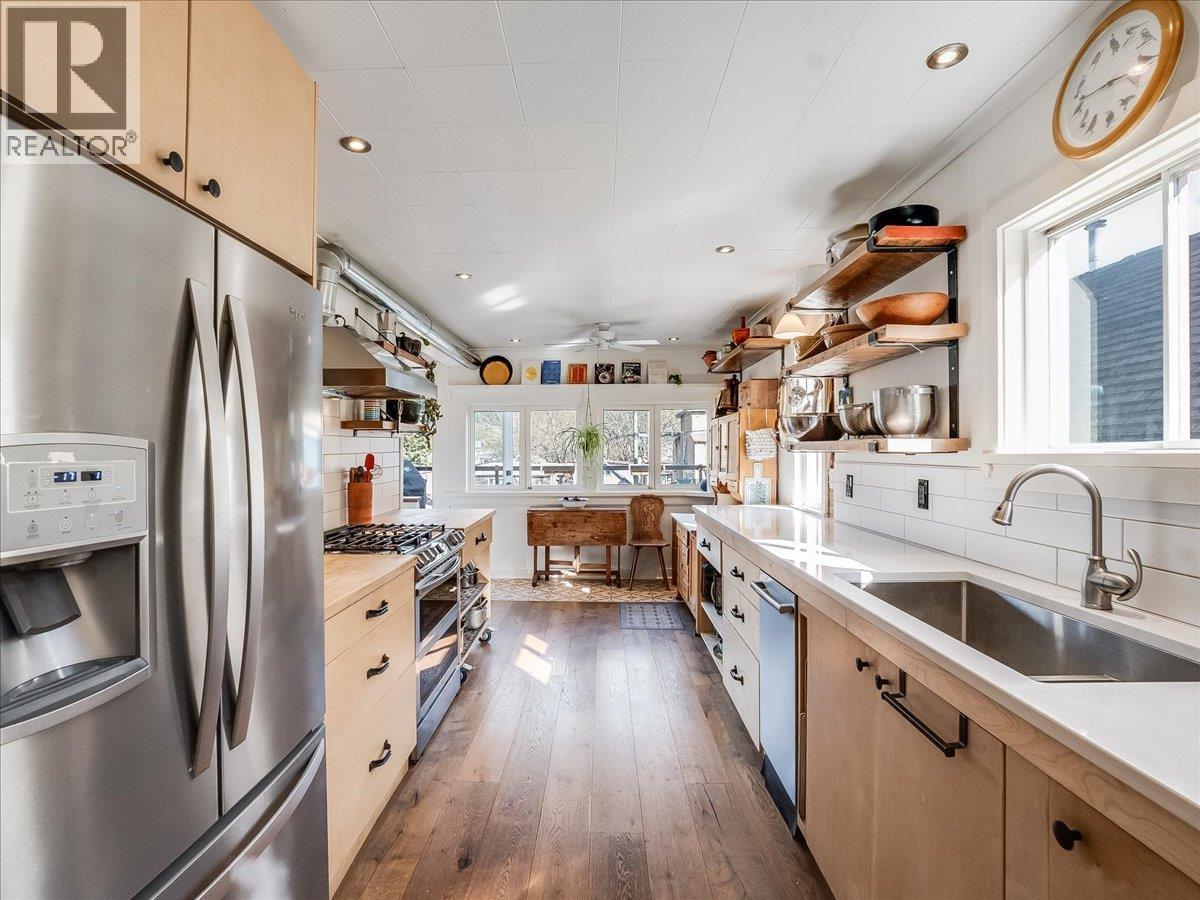 519 Carbonate Street - Image 2