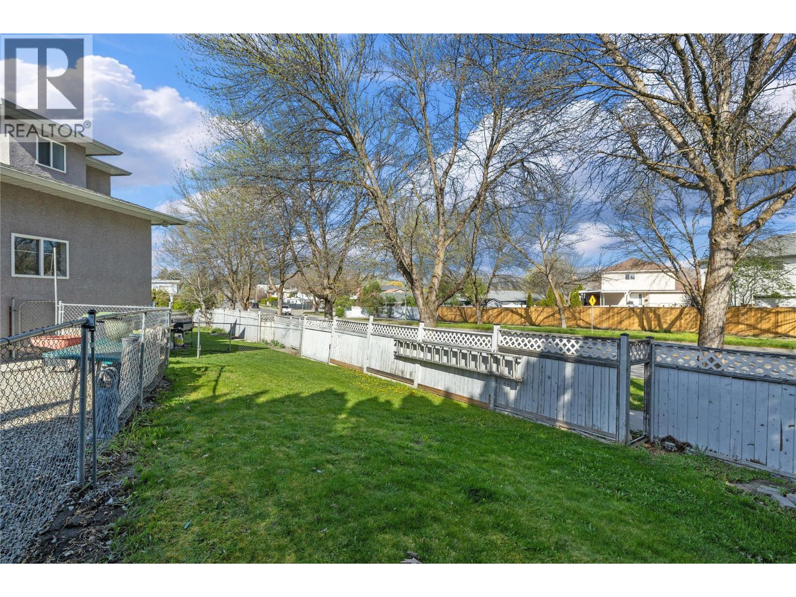  970 Maygard Road, Kelowna