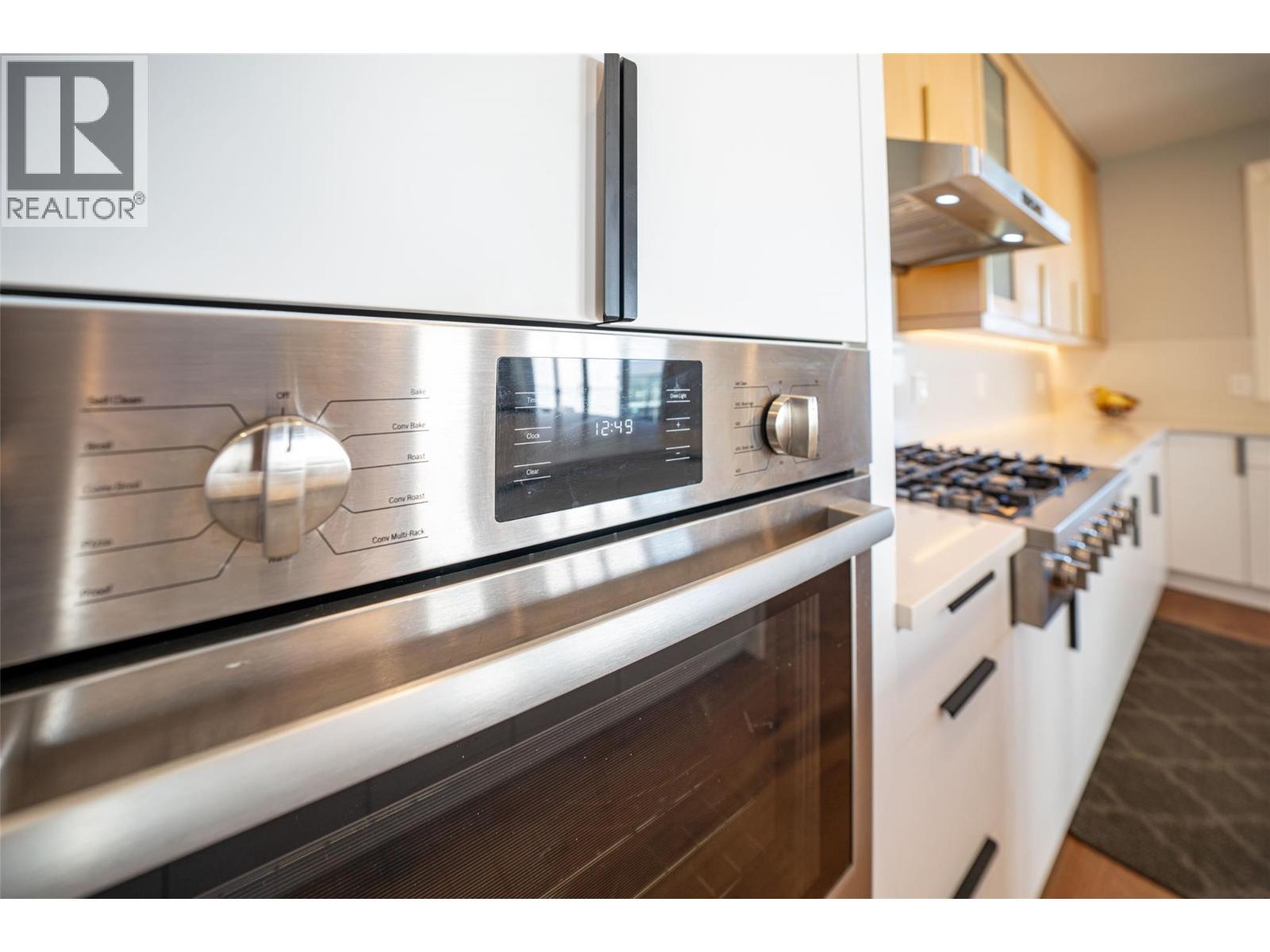 950 Mt Griffin Road, Vernon