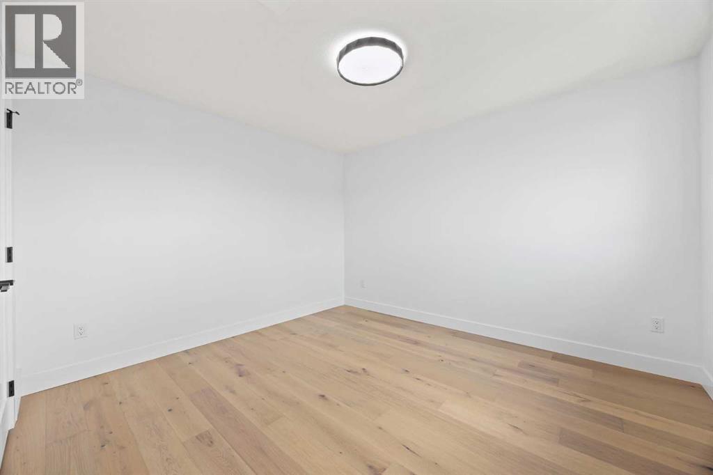 9 Eaton Terrace — photo 44