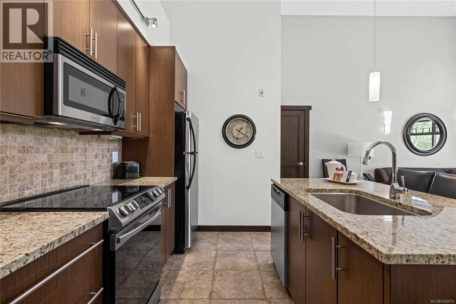 #114 1175 Resort Dr - 11