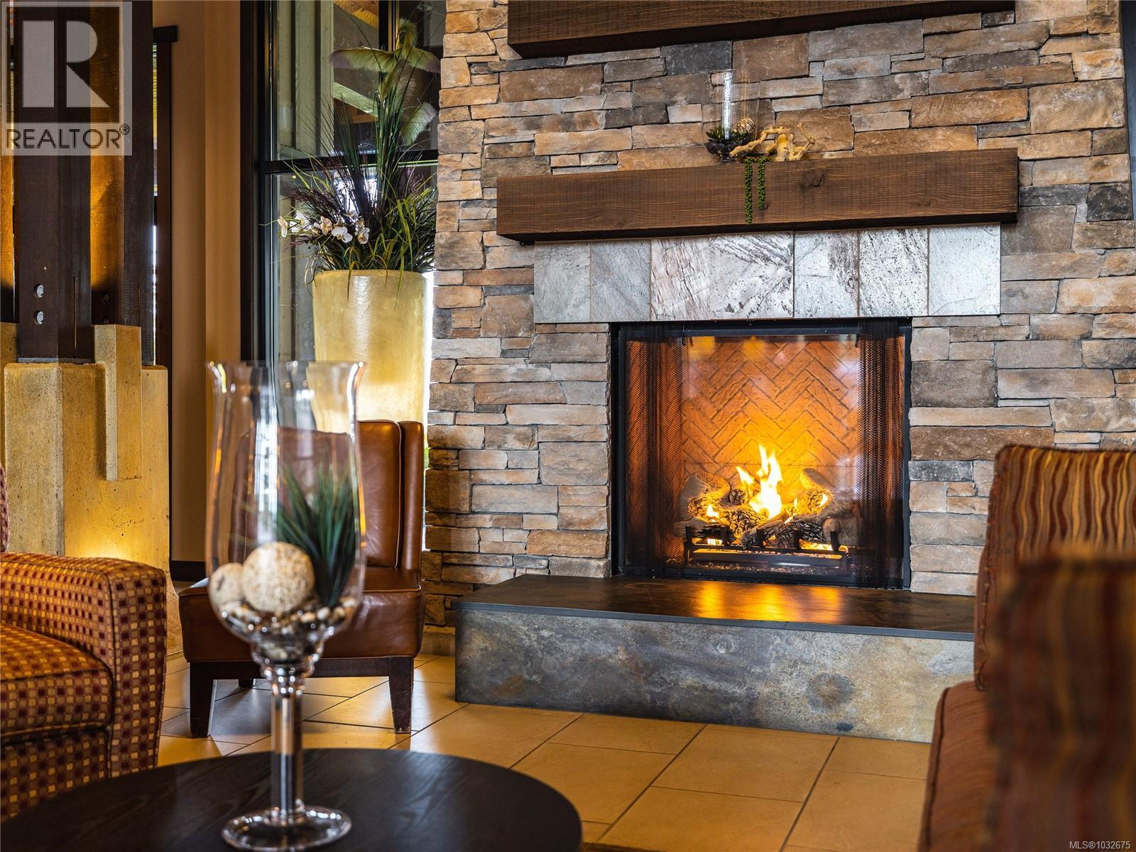 #114 1175 Resort Dr - 39