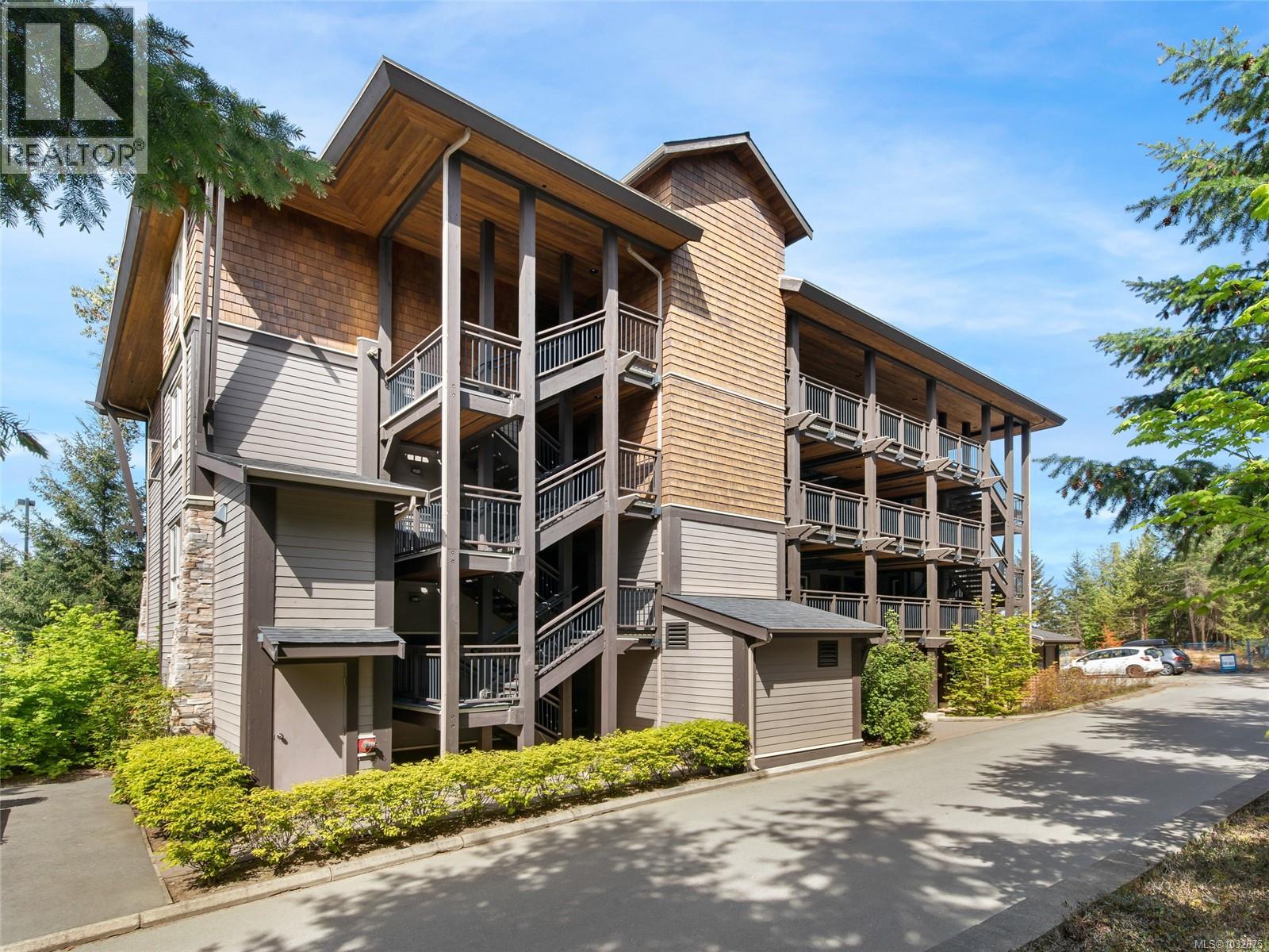 #114 1175 Resort Dr - 47