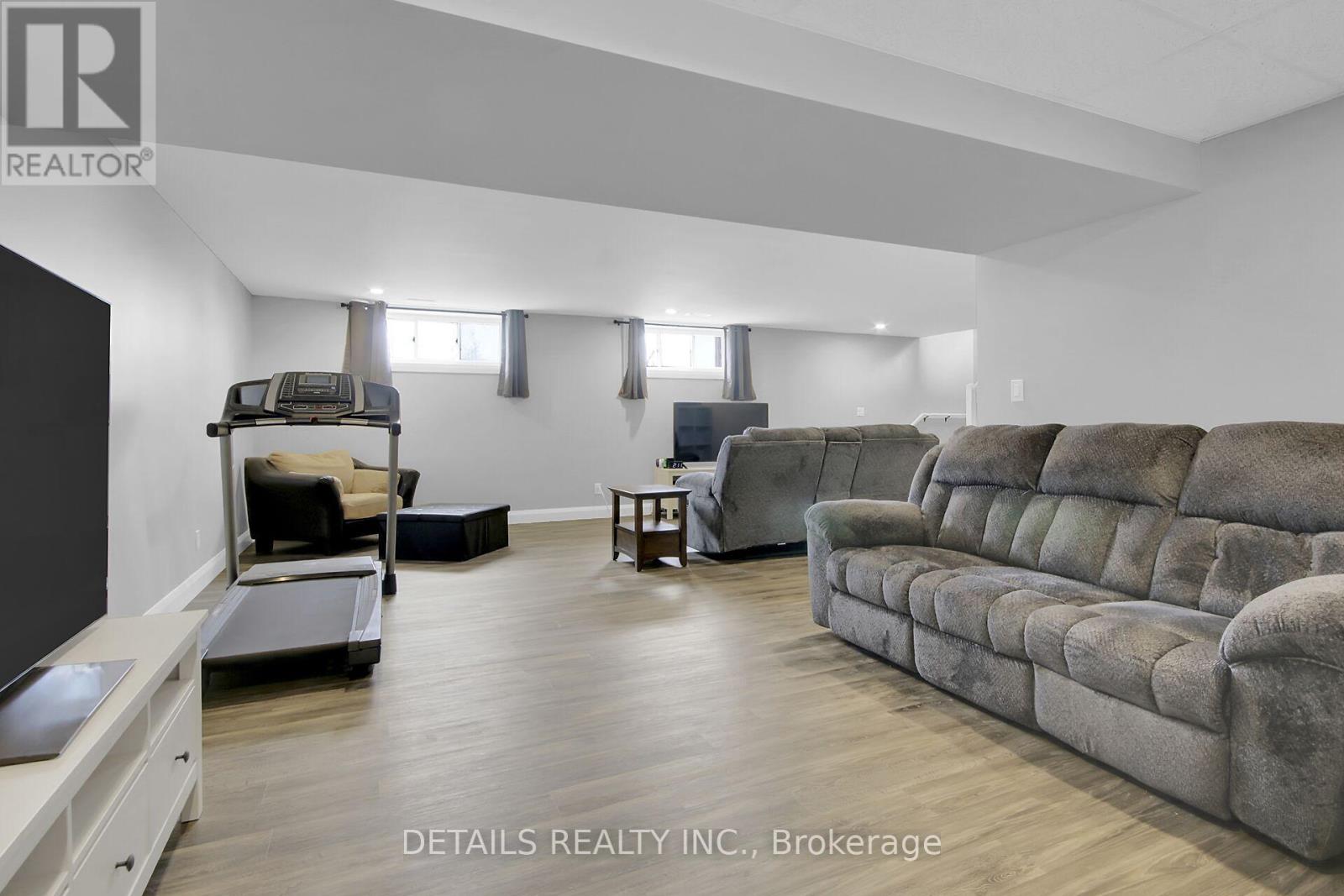 1408 MERKLEY ROAD — photo 28