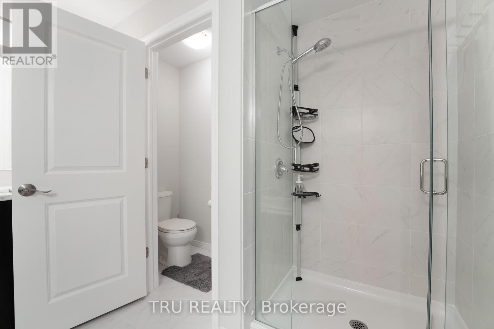 1 STOKES DRIVE — photo 32
