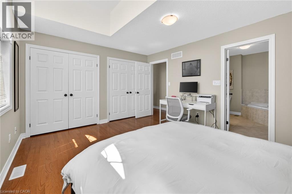 21 MULLIN Drive - 24