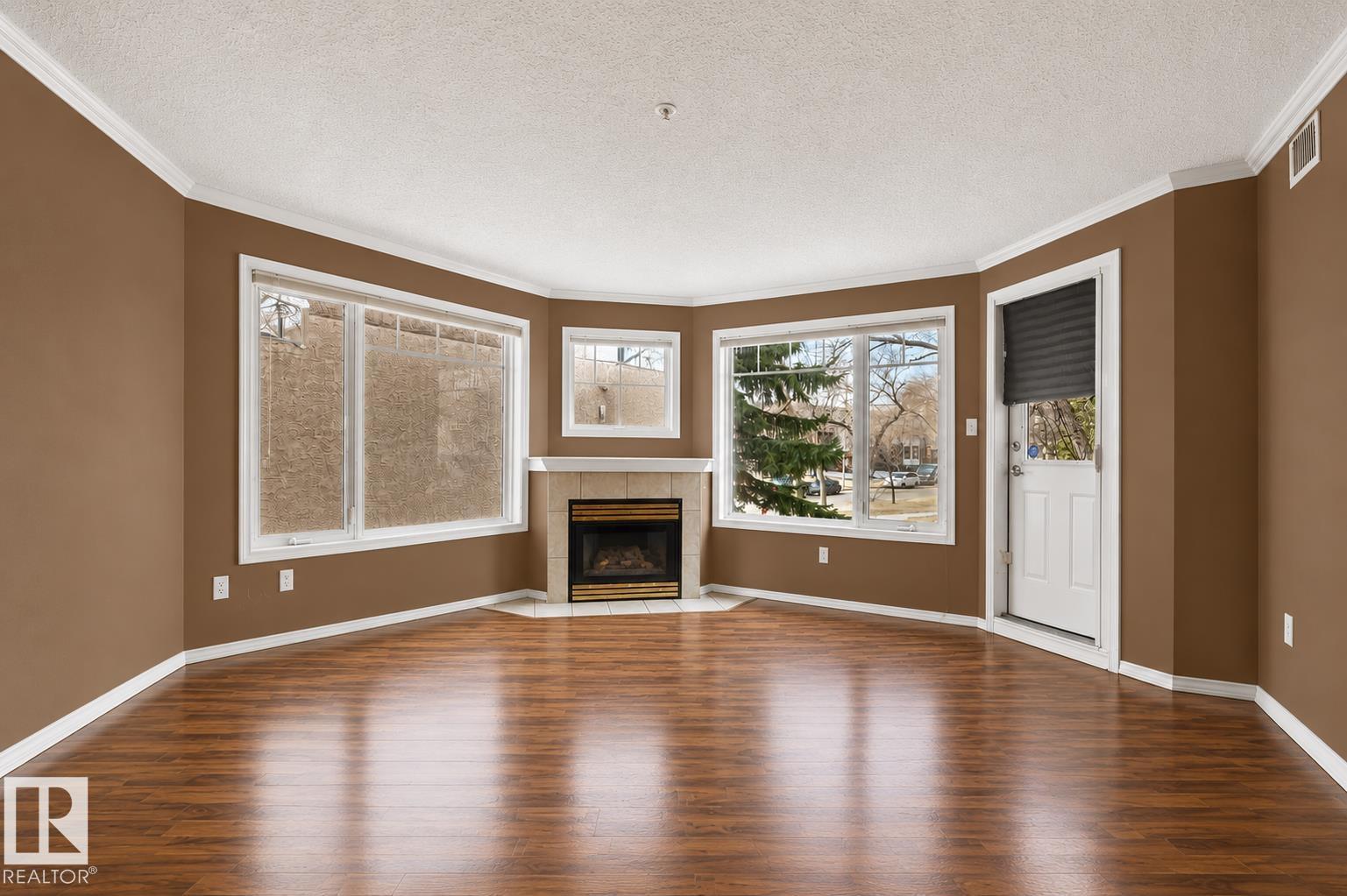 #203 8909 100 ST NW - 13