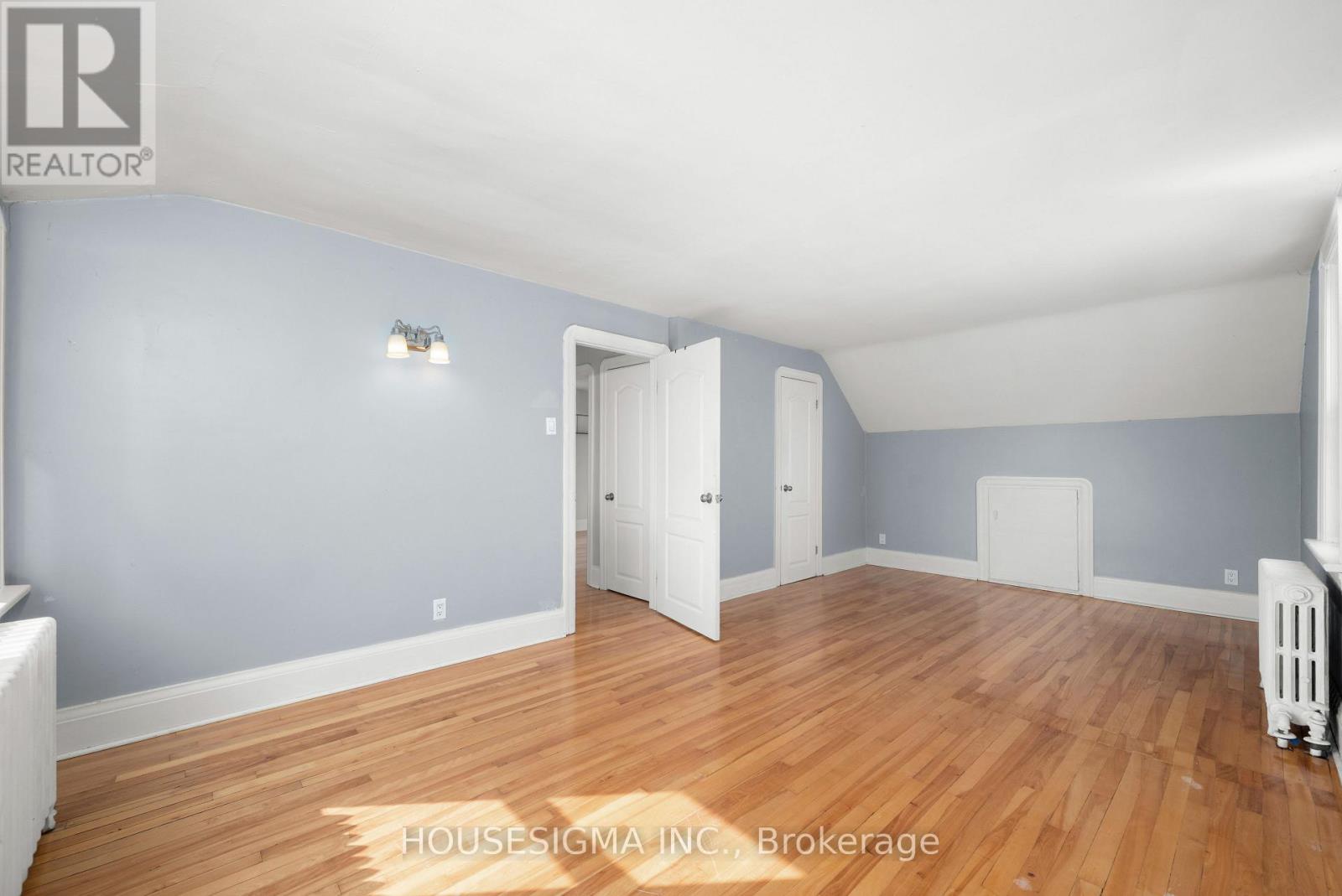 301 GIBBONS STREET - 18