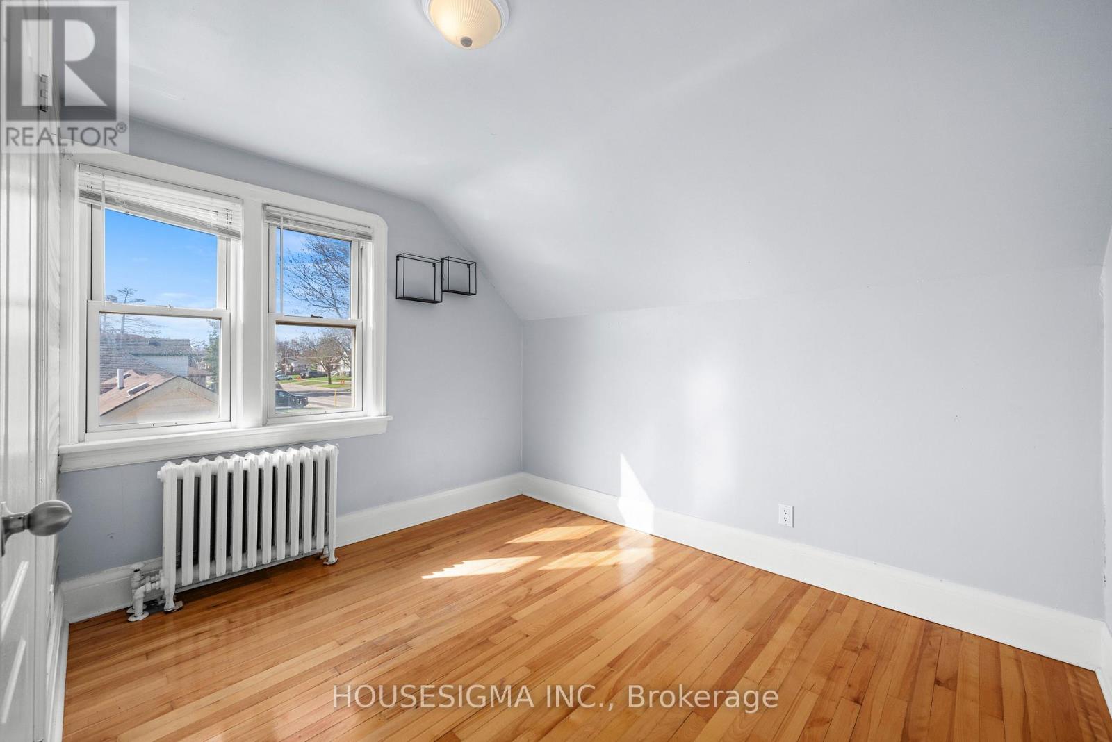 301 GIBBONS STREET - 19