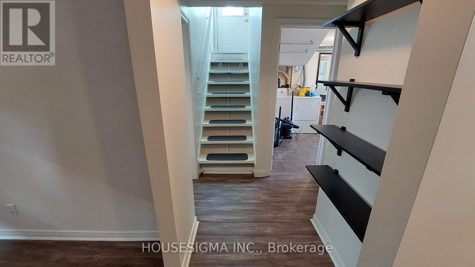 301 GIBBONS STREET - 40