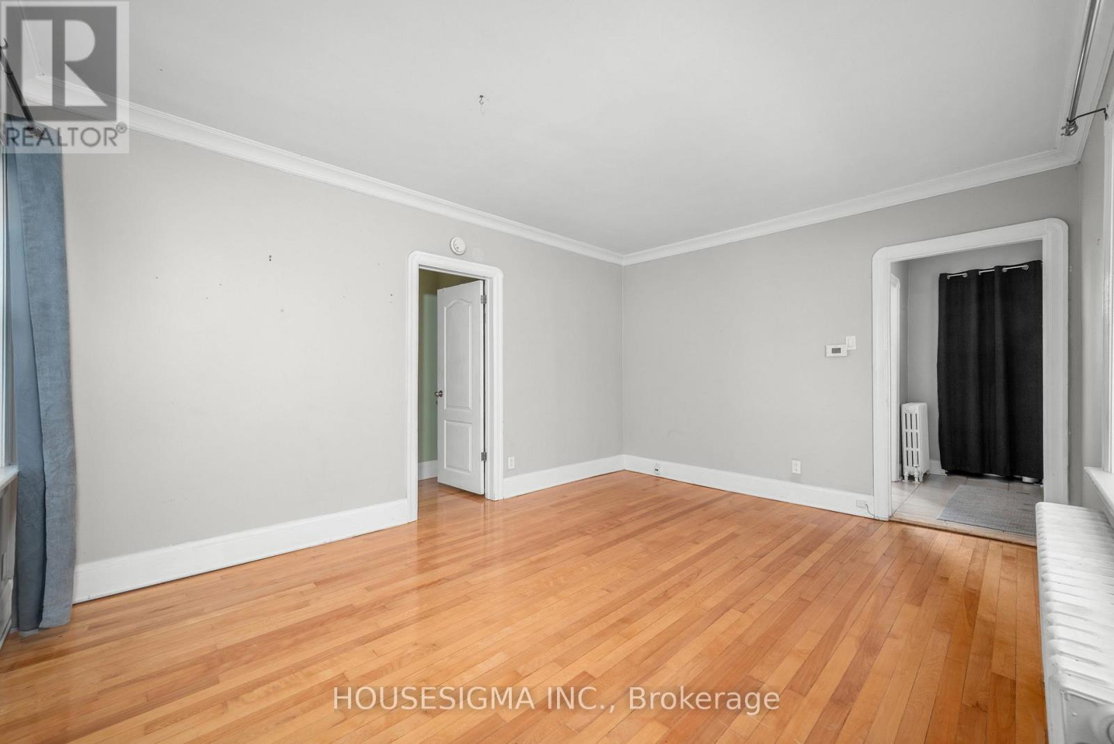 301 GIBBONS STREET - 9