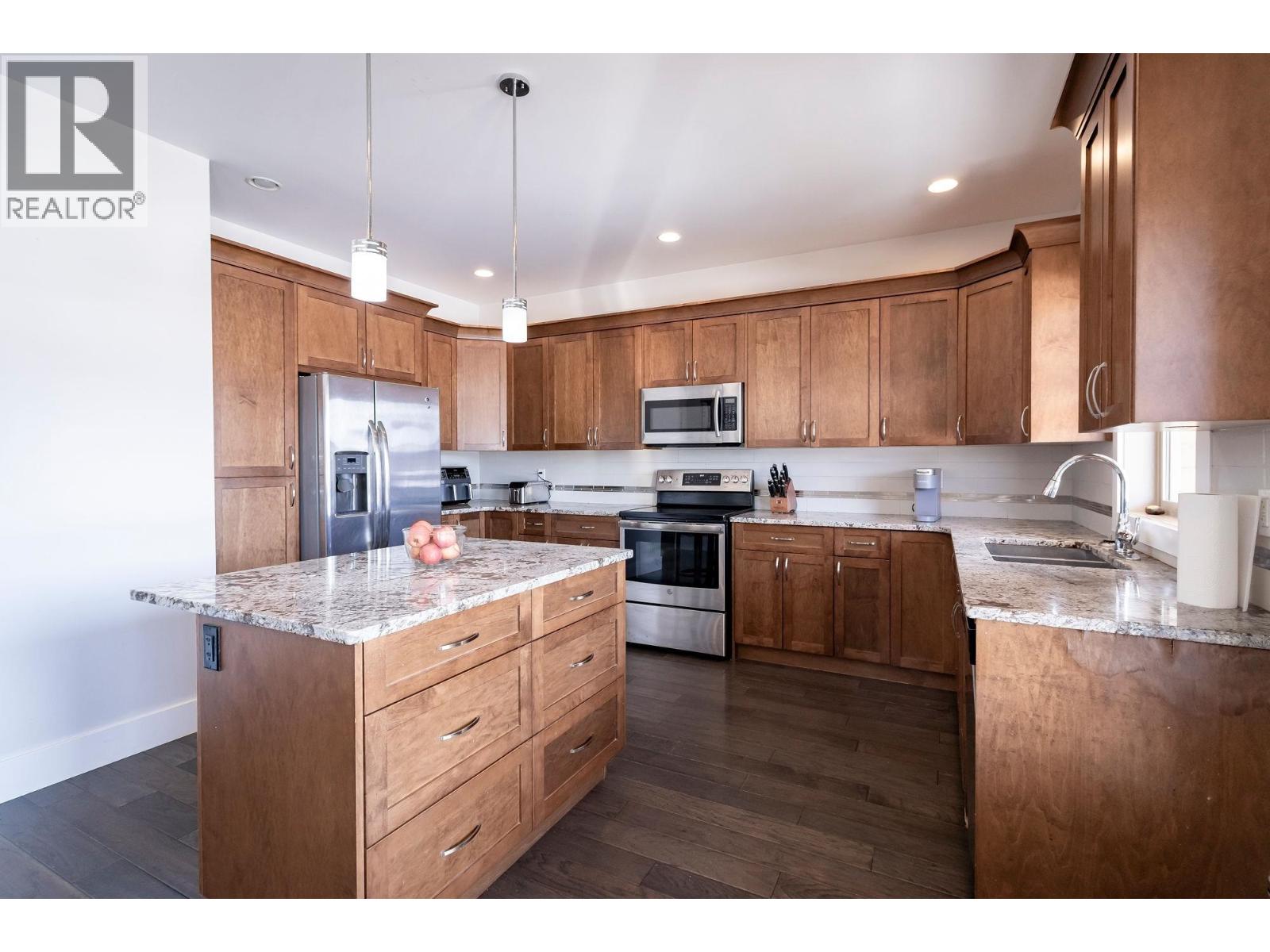 10327 117 AVENUE - 7