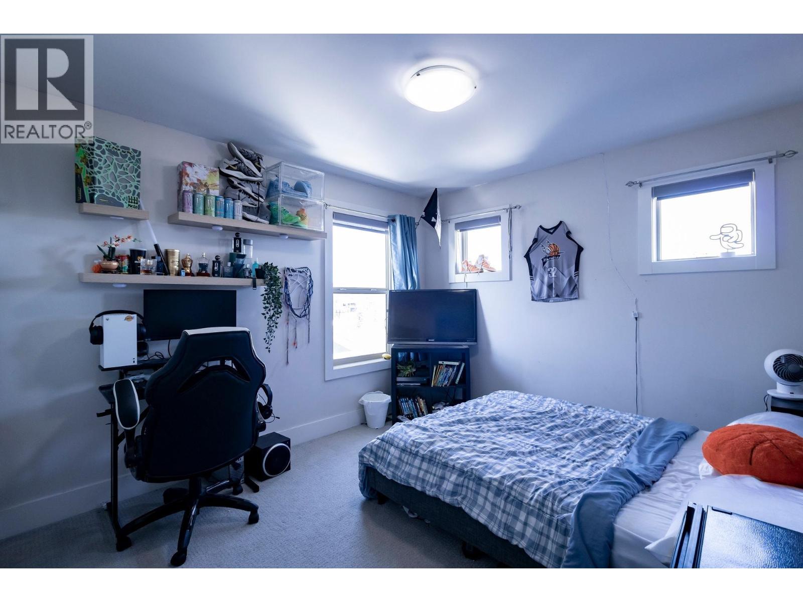 10327 117 AVENUE - 22