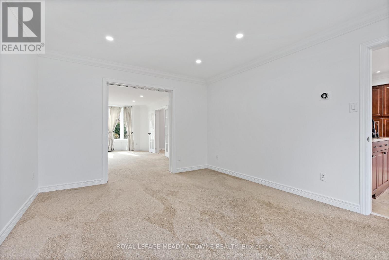 29 HAMILTON CRESCENT — photo 19