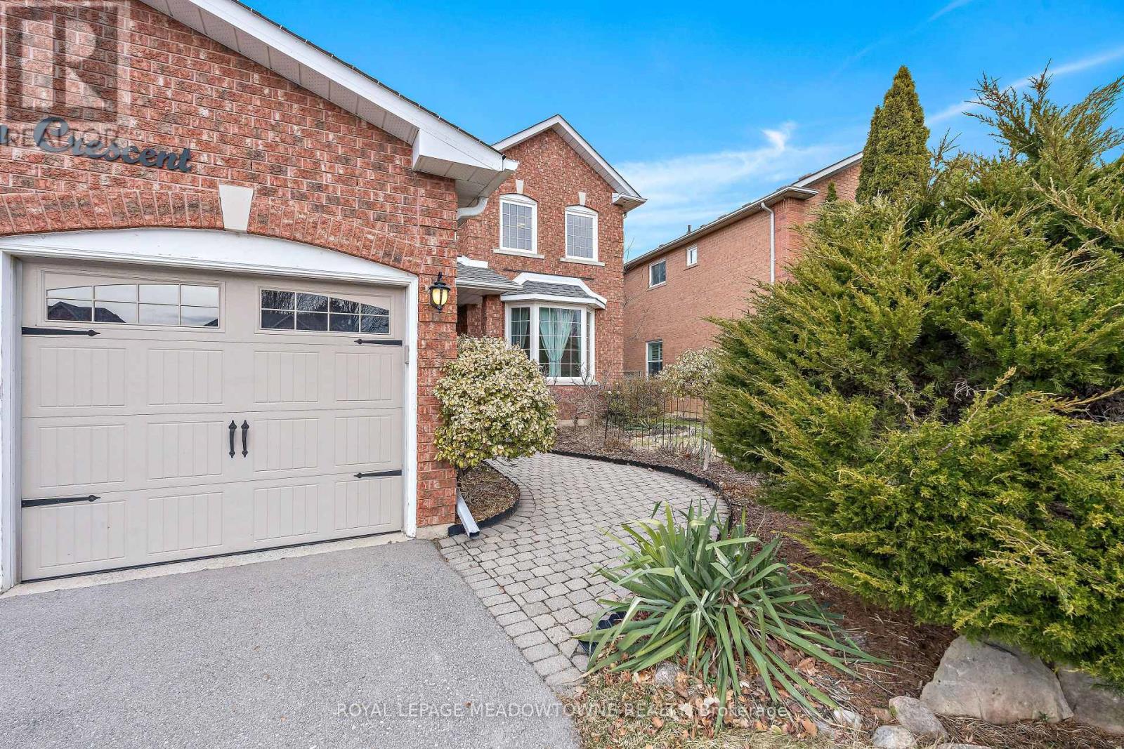 29 HAMILTON CRESCENT — photo 3