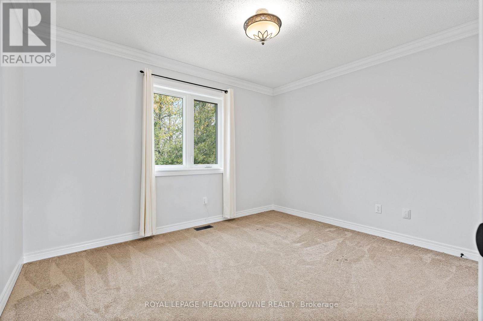29 HAMILTON CRESCENT — photo 33