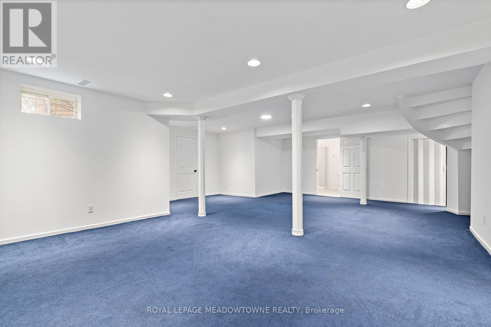 29 HAMILTON CRESCENT — photo 34