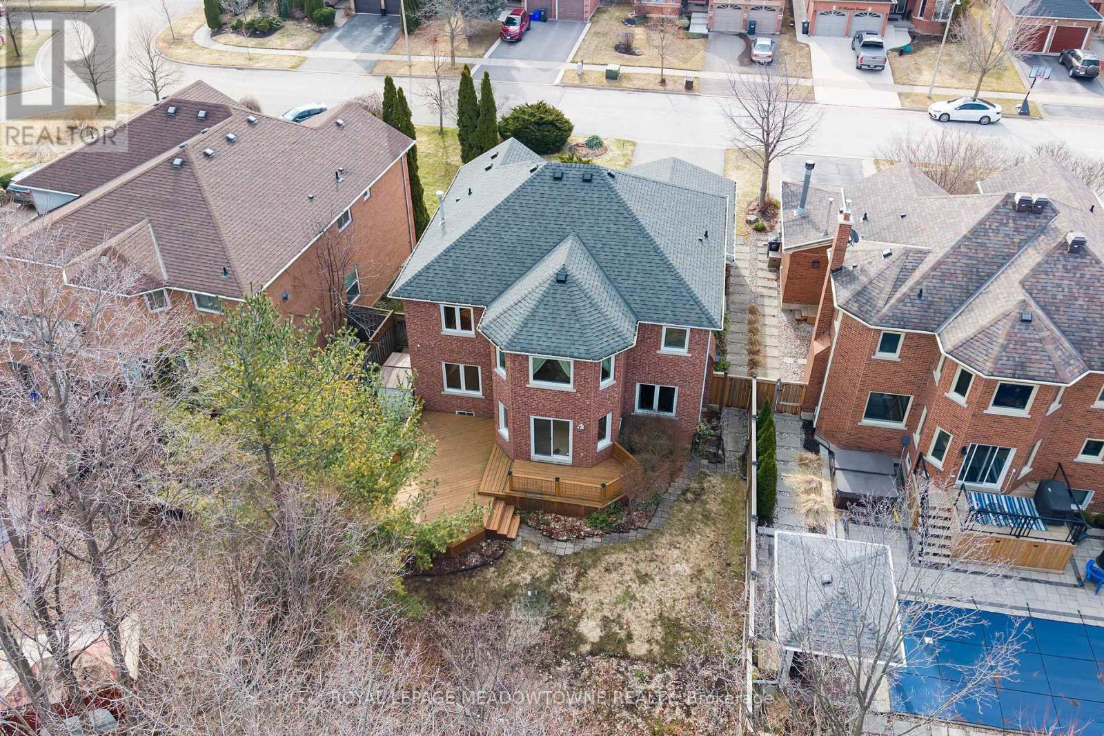 29 HAMILTON CRESCENT — photo 42