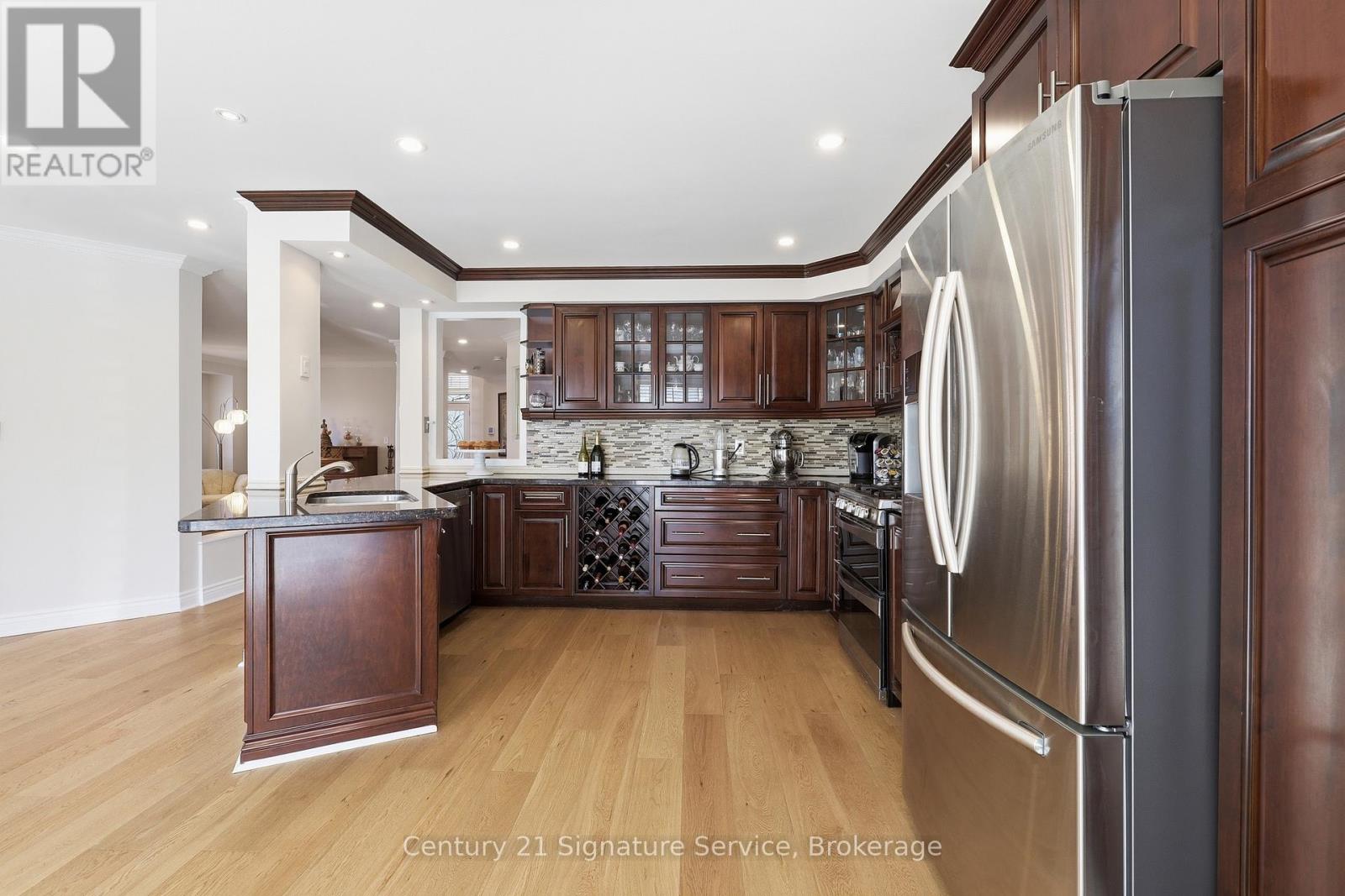 784 AVONSHIRE COURT - 14