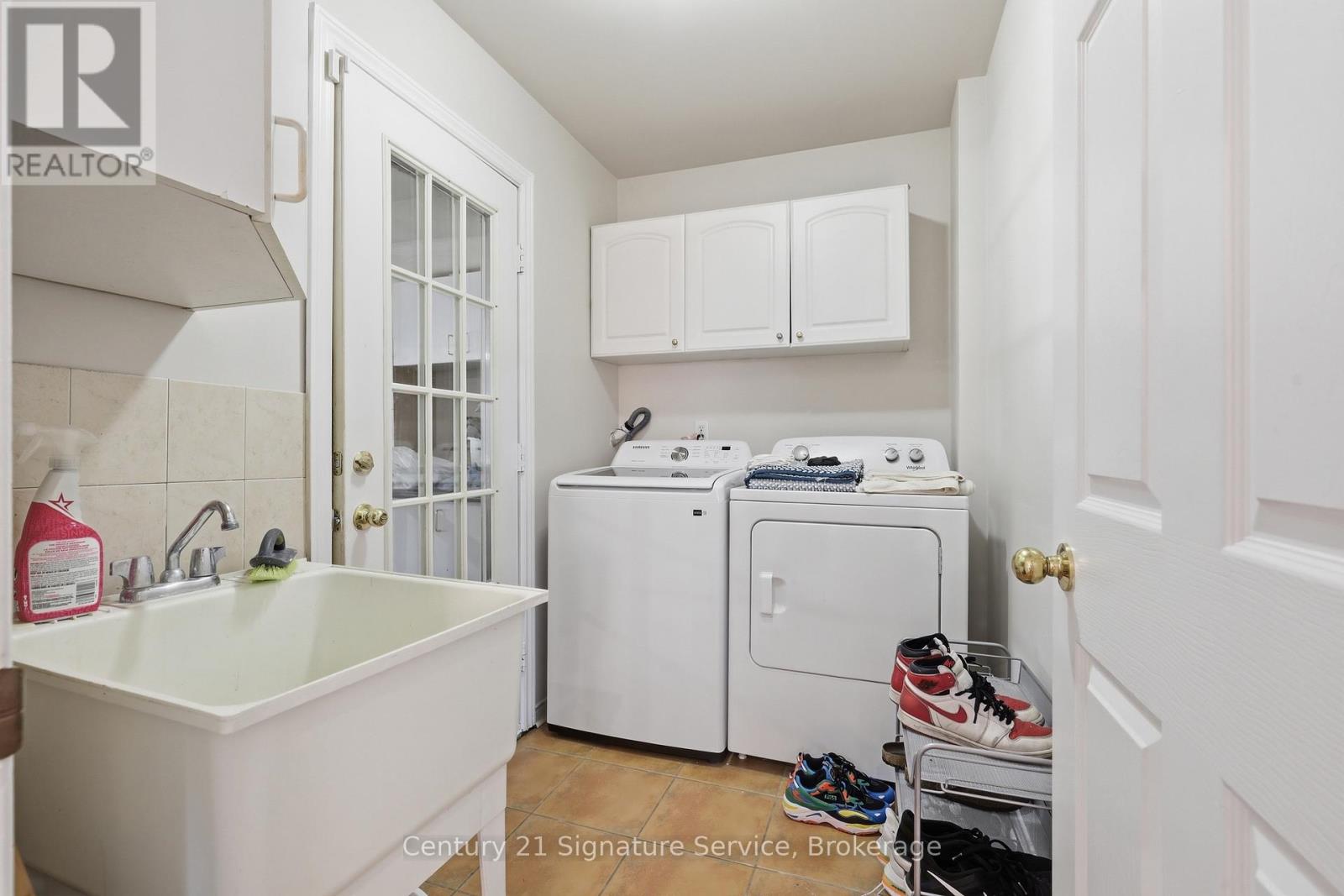 784 AVONSHIRE COURT - 40