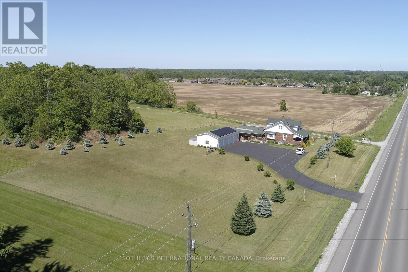 589 HIGHWAY 6 - 3