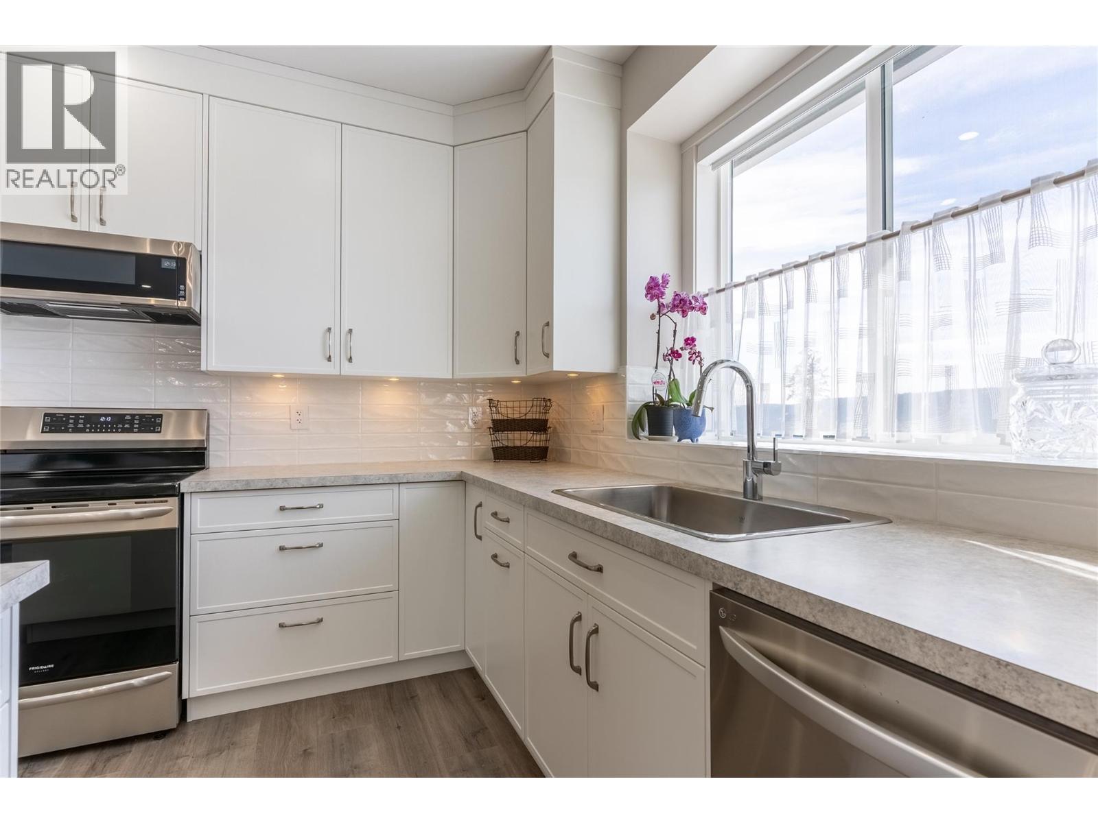 510 Poplar Drive - 14